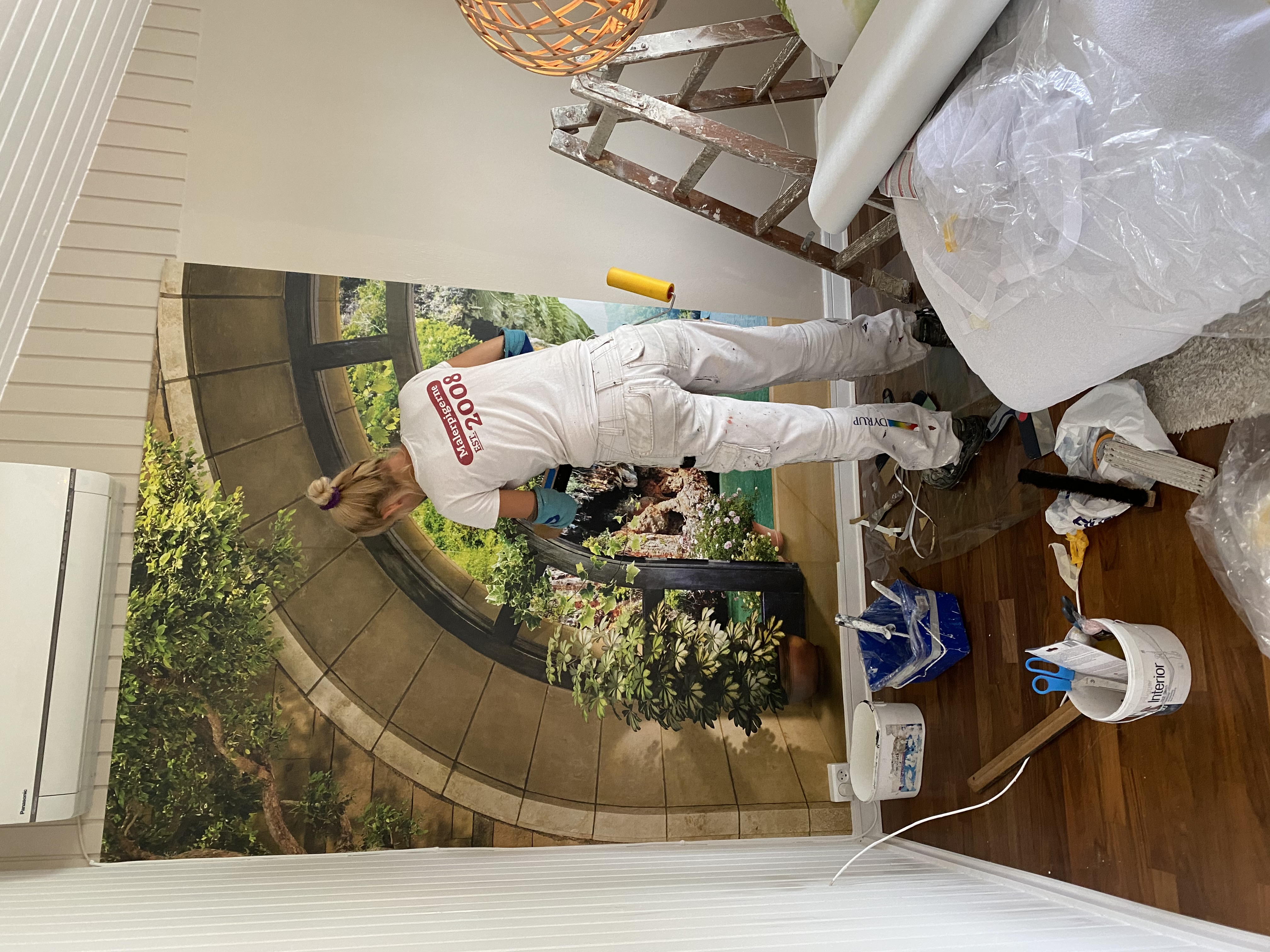 Få professionel og pålidelig rådgivning om dit næste malerprojekt - Kontakt i dag for et uforpligtende tilbud.